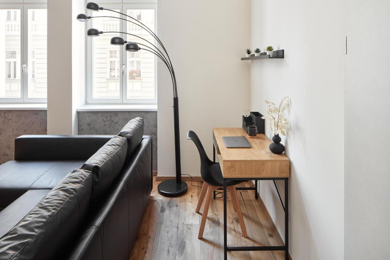 Prague Days - Stylish Apartment - Workspace Экстерьер фото